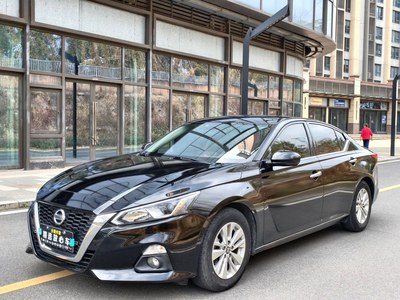 Nissan Teana 2021