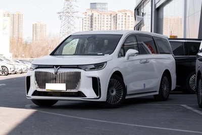 VOYAH DREAMPOWER PHEV
