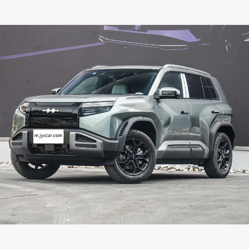 Formula Leopard Titanium 3 501KM (2025)