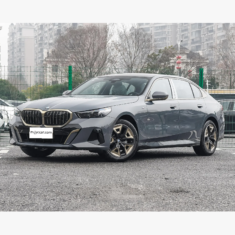 BMW 5 Series 2024-2025