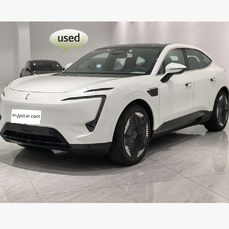 Avatr 11 (2022-2024)